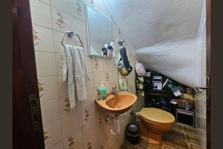 Casa à venda com 92m², 2 quartos e 1 vagaLavabo