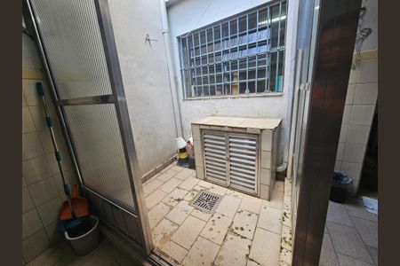 Casa à venda com 92m², 2 quartos e 1 vagaQuintal