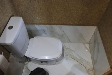 Apartamento para alugar com 186m², 3 quartos e 3 vagasLavabo