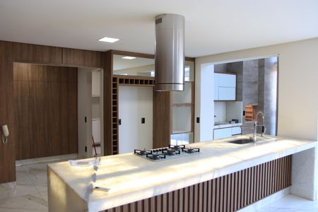 Apartamento para alugar com 186m², 3 quartos e 3 vagasCozinha