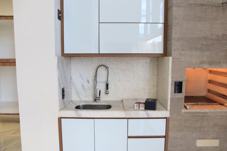 Apartamento para alugar com 186m², 3 quartos e 3 vagasSala