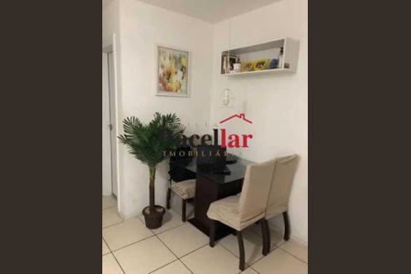 Apartamento à venda com 2 quartos, 50m² em Imperial de São Cristóvão, Rio de Janeiro