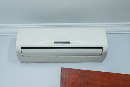 Sala de casa para alugar com 3 quartos, 300m² em Parque Sao Domingos, São Paulo