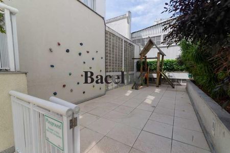 Apartamento à venda com 75m², 3 quartos e 1 vaga