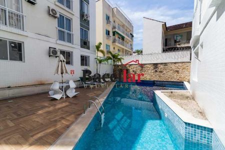 Apartamento à venda com 75m², 3 quartos e 1 vaga