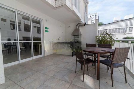 Apartamento à venda com 75m², 3 quartos e 1 vaga