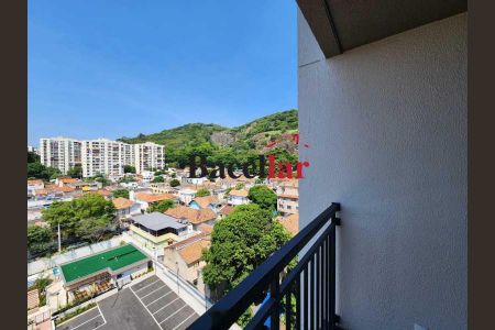 Apartamento à venda com 43m², 2 quartos e 1 vaga