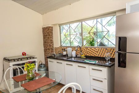 Casa para alugar com 4m², 3 quartos e 5 vagasCozinha