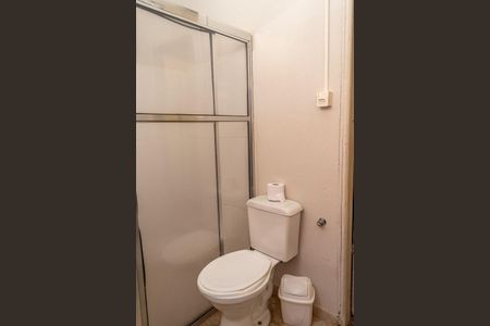 Casa para alugar com 4m², 3 quartos e 5 vagasBanheiro Suíte 2