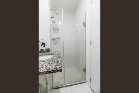 Apartamento à venda com 57m², 2 quartos e 1 vaga Apartamento à venda com 57m², 2 quartos e 1 vagaBanheiro 2