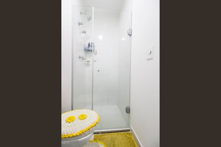 Apartamento à venda com 57m², 2 quartos e 1 vaga Apartamento à venda com 57m², 2 quartos e 1 vagaBanheiro da Suíte