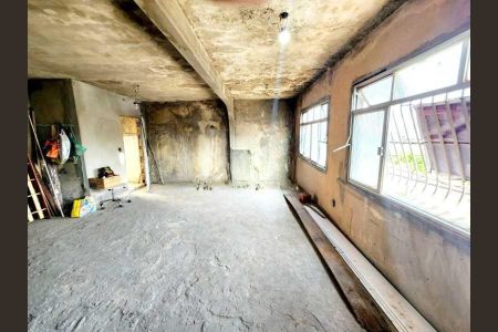 Casa à venda com 4 quartos, 216m² em Lins de Vasconcelos, Rio de Janeiro