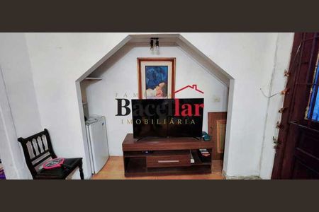 Casa à venda com 2 quartos, 143m² em Praça da Bandeira, Rio de Janeiro