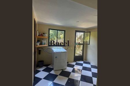 Casa à venda com 3 quartos, 300m² em Jacarepaguá, Rio de Janeiro