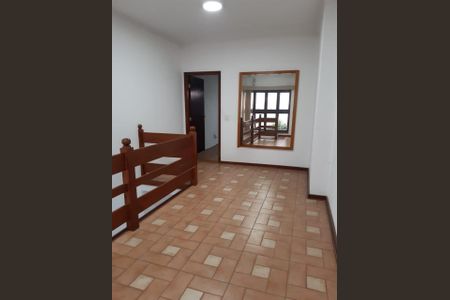 Casa à venda com 278m², 5 quartos e 6 vagas Casa à venda com 278m², 5 quartos e 6 vagasFoto 24