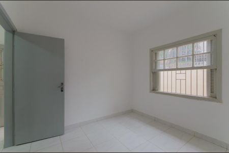 Casa para alugar com 60m², 1 quarto e sem vaga Casa para alugar com 60m², 1 quarto e sem vagaQuarto