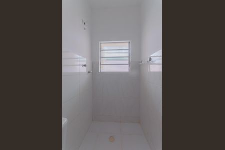 Casa para alugar com 60m², 1 quarto e sem vaga Casa para alugar com 60m², 1 quarto e sem vagaBanheiro