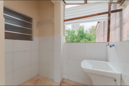 Casa para alugar com 60m², 1 quarto e sem vaga Casa para alugar com 60m², 1 quarto e sem vagaÁrea de Serviço