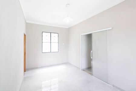 Sala de casa para alugar com 3 quartos, 211m² em Campo Grande, Rio de Janeiro