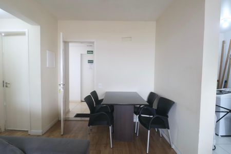 Apartamento para alugar com 70m², 2 quartos e 2 vagasSala