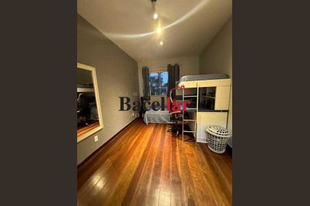 Casa à venda com 4 quartos, 269m² em Gardênia Azul, Rio de Janeiro