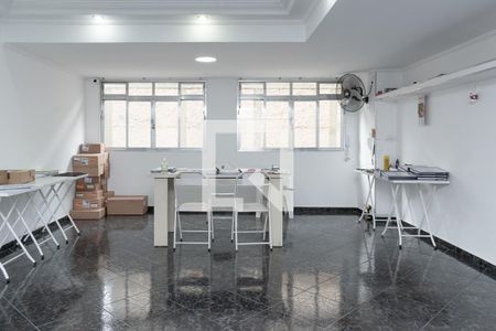 Apartamento para alugar com 54m², 1 quarto e 1 vaga Apartamento para alugar com 54m², 1 quarto e 1 vagaÁrea comum - Salão de festas