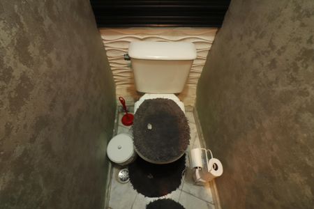 Casa à venda com 259m², 3 quartos e 6 vagasLavabo 