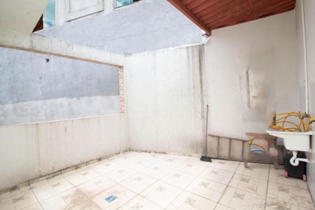 Casa para alugar com 100m², 2 quartos e sem vaga Casa para alugar com 100m², 2 quartos e sem vagaÁrea de Serviço