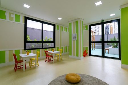 Apartamento à venda com 69m², 2 quartos e 2 vagasÁrea comum - Brinquedoteca