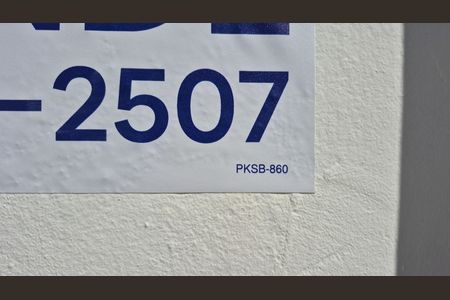 Instalação placa nova de casa à venda com 3 quartos, 115m² em Vila Guiomar, Santo André