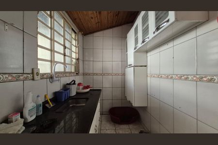 Casa à venda com 115m², 3 quartos e 2 vagasCozinha - 2