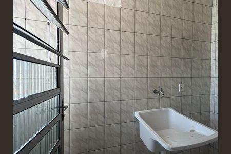 Casa para alugar com 33m², 1 quarto e sem vagaÁrea de Serviço