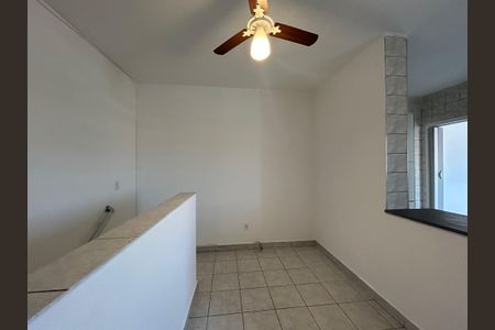 Sala de casa para alugar com 1 quarto, 33m² em Vila Bancaria Munhoz, São Paulo