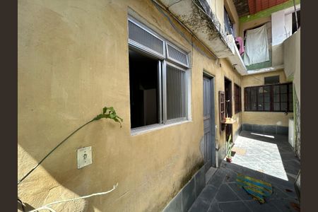 Casa para alugar com 50m², 2 quartos e sem vagaFachada