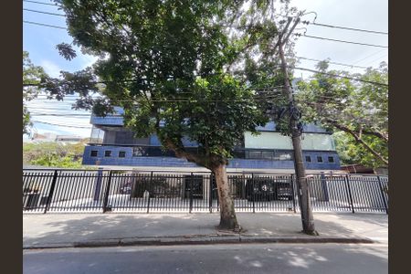 Apartamento à venda com 73m², 2 quartos e 1 vaga Apartamento à venda com 73m², 2 quartos e 1 vagaFachada