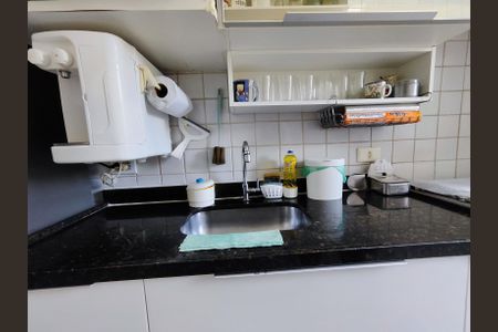 Apartamento à venda com 73m², 2 quartos e 1 vaga Apartamento à venda com 73m², 2 quartos e 1 vagaCozinha