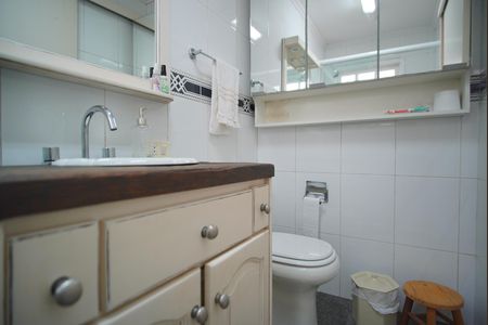 Apartamento à venda com 90m², 2 quartos e 1 vagaBanheiro da Suíte