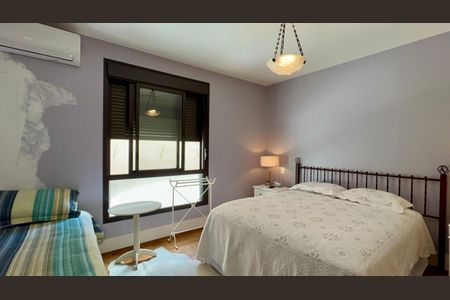 Apartamento à venda com 200m², 3 quartos e 2 vagasSuíte 3