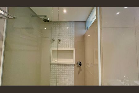 Apartamento à venda com 200m², 3 quartos e 2 vagasBanheiro da Suíte 2