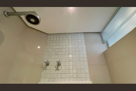 Apartamento à venda com 200m², 3 quartos e 2 vagasBanheiro da Suíte 2