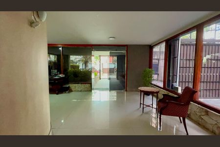 Apartamento à venda com 200m², 3 quartos e 2 vagasHall de entrada