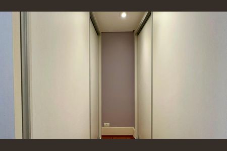 Apartamento à venda com 200m², 3 quartos e 2 vagasCloset da suíte 3