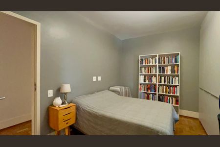 Apartamento à venda com 200m², 3 quartos e 2 vagasSuíte 1