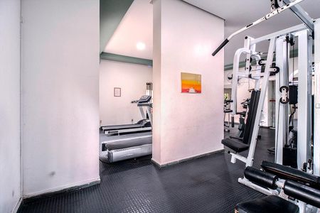 Apartamento para alugar com 42m², 1 quarto e 1 vaga Apartamento para alugar com 42m², 1 quarto e 1 vagaacademia_2