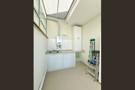 Apartamento para alugar com 120m², 2 quartos e 2 vagasÁrea de Serviço