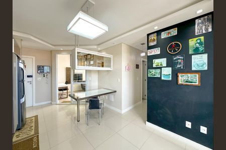 Apartamento para alugar com 120m², 2 quartos e 2 vagasCozinha