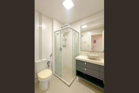 Apartamento para alugar com 120m², 2 quartos e 2 vagasBanheiro