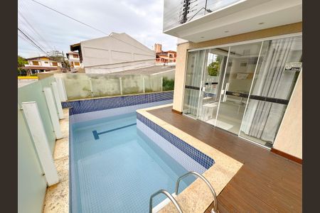 Apartamento para alugar com 110m², 2 quartos e 1 vagaÁrea comum - Piscina