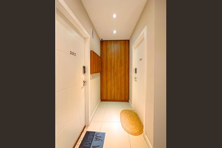 Apartamento para alugar com 110m², 2 quartos e 1 vagaHall social