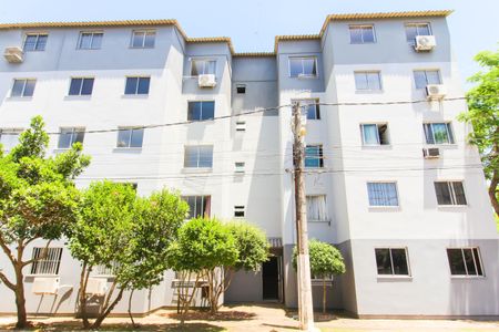 Apartamento para alugar com 47m², 2 quartos e 1 vaga Apartamento para alugar com 47m², 2 quartos e 1 vagaFachada do bloco